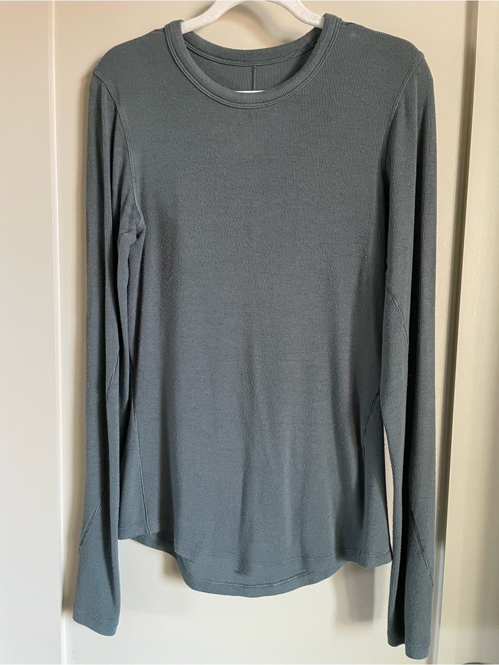 lululemon Hold Tight Long-Sleeve Shirt, Women’s 4, Palm Deco Teal